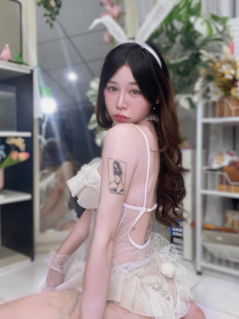 ลูกพีช accpeachy